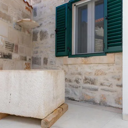 Apartamento Canaki Supetar